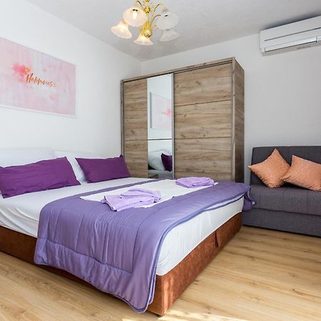 Apartments Iva Brstilo Omis Bagian luar foto