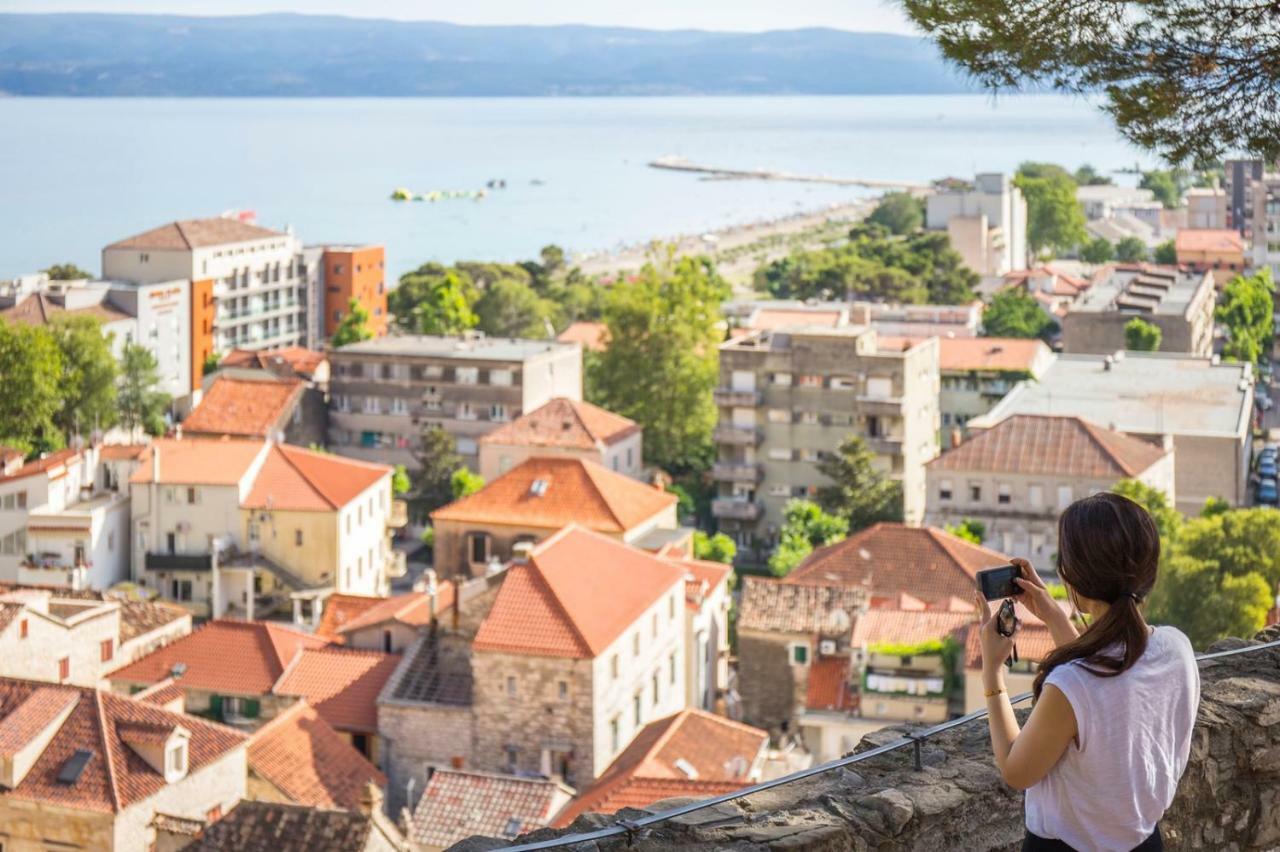 Apartments Iva Brstilo Omis Bagian luar foto